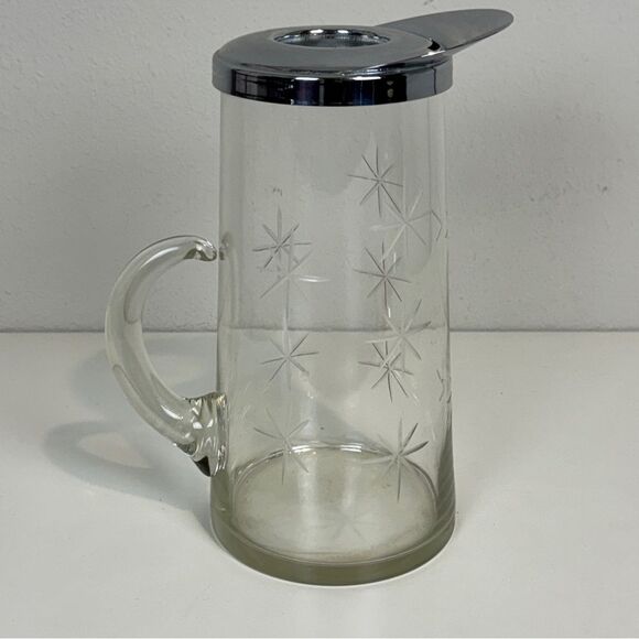 Vintage MCM Atomic Clear Glass Starburst Cut Pitcher with Freezer Tube - Picture 4 of 8